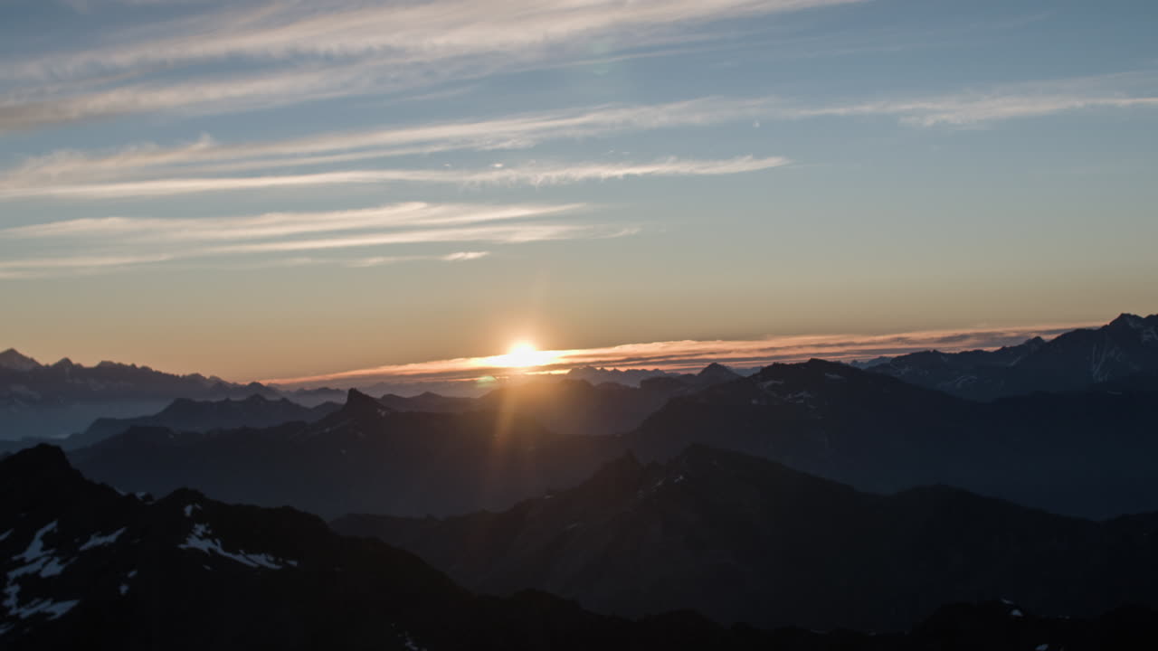 몽 요새 일출 4k 04