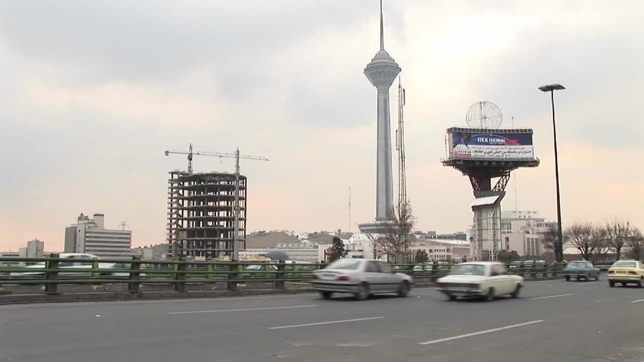 이란 테헤란의 밀라드 타워