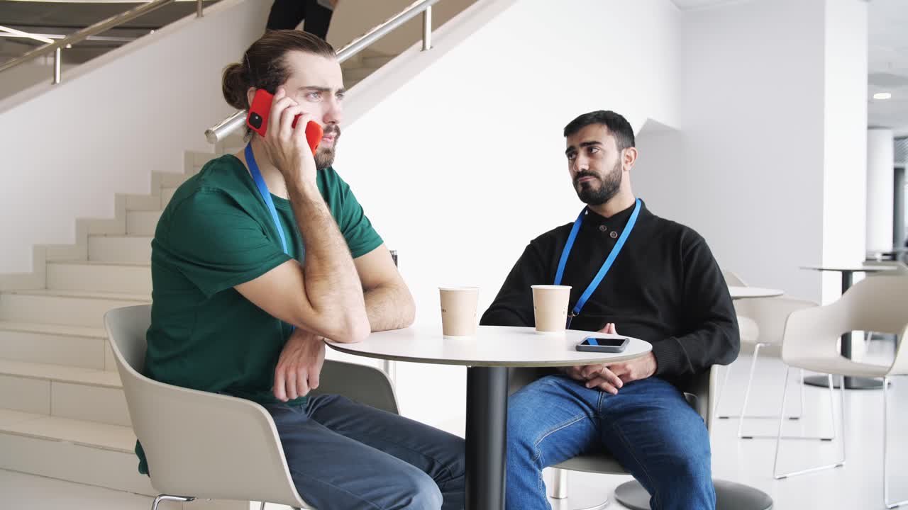 discusión de negocios