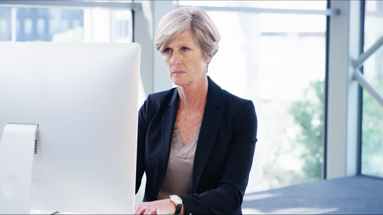 hacer el trabajo con una mente enfocada