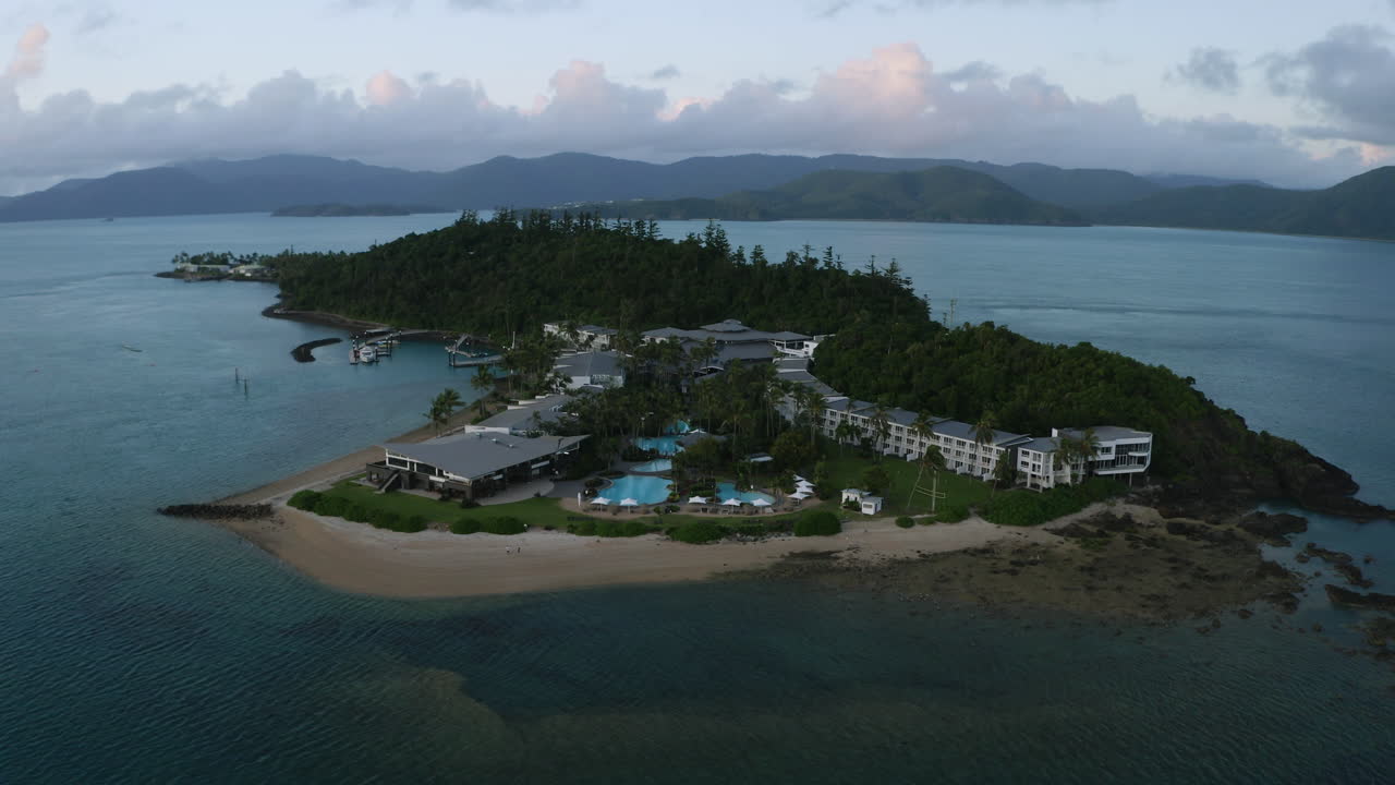 whitsundays australia의 열대 휴양지 섬