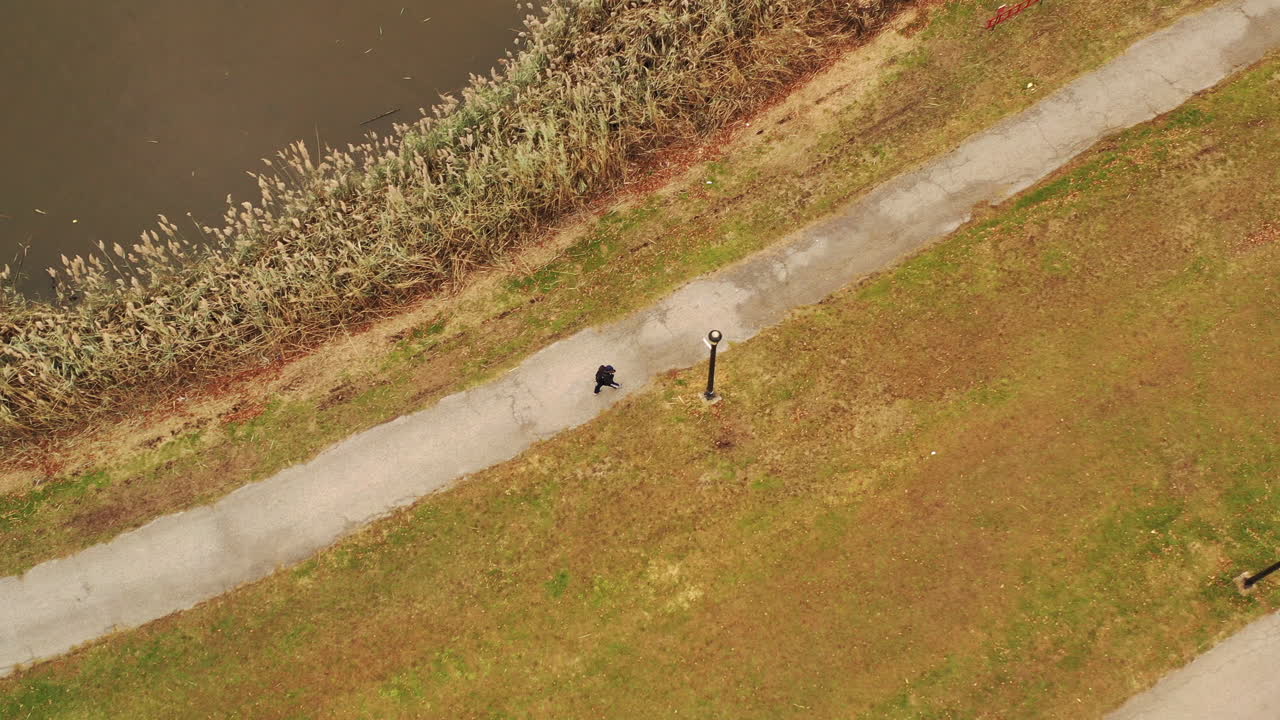 흐린 날 플러싱 메도우 코로나 파크, 퀸즈, 뉴욕, 1부