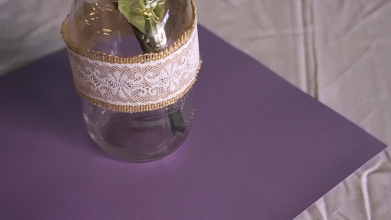 Primo piano delle decorazioni nuziali