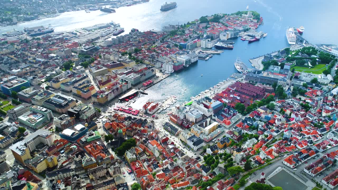 베르겐 (bergen) 은 노르웨이 서해안의 호르달랜드에 있는 도시이자 지방자치단체이다. 베르겐은 노르웨이에서 두 번째로 큰 도시이다.
