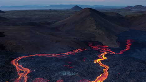 flujo de lava en islandia
