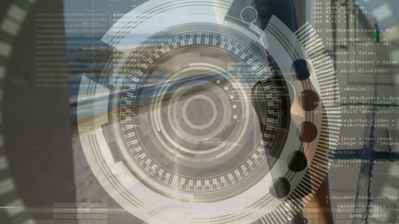 해변에 서 있는 인공 팔다리를 가진 여성 위의 스 스캔의 애니메이션