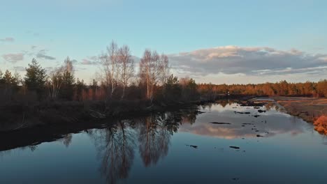 Beautiful-Countryside-Scenery-In-Torfowisko---medium-shot