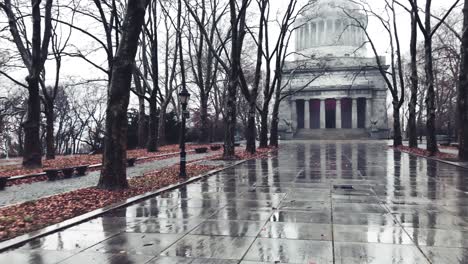 general grant national memorial en harlem en un lluvioso día de invierno