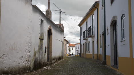 Streets-of-Cem-Soldos,-Portugal