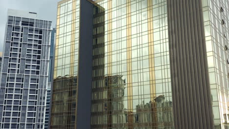 Lujoso-Hotel-Ibis-Rascacielos-Edificio,-Centro-De-Kuala-Lumpur,-Malasia