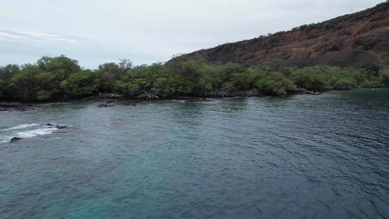 Snorkeling e Trekking nella Baia di Kealakekua.