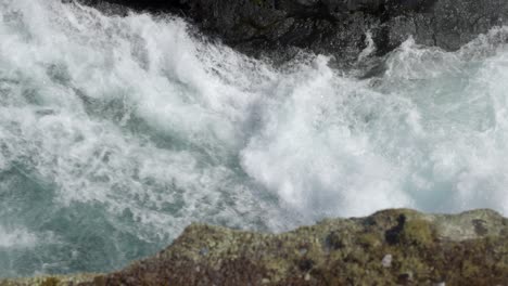 A-video-of-the-Huka-falls,-a-waterfall-located-in-Taupo-in-New-Zealand