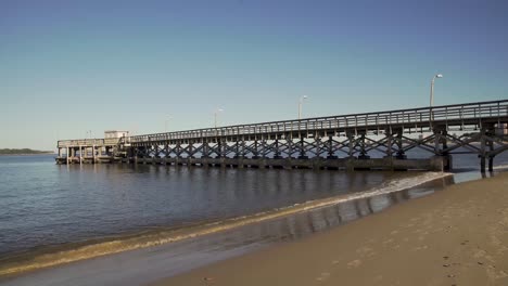 Seitliche-Bewegung-Am-Strand-Von-Punta-Del-Este.-Uruguay