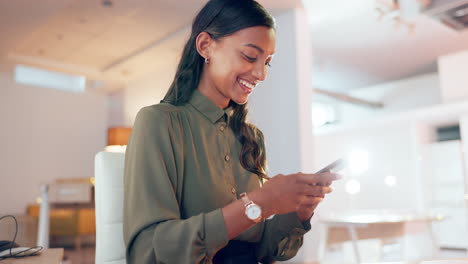 Employee,-Indian-woman-and-smartphone-for-typing