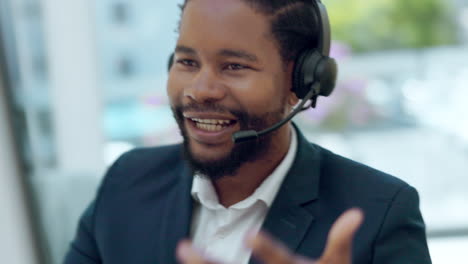 Call-Center,-Hombre-Negro-Y-Feliz-Mientras-Habla