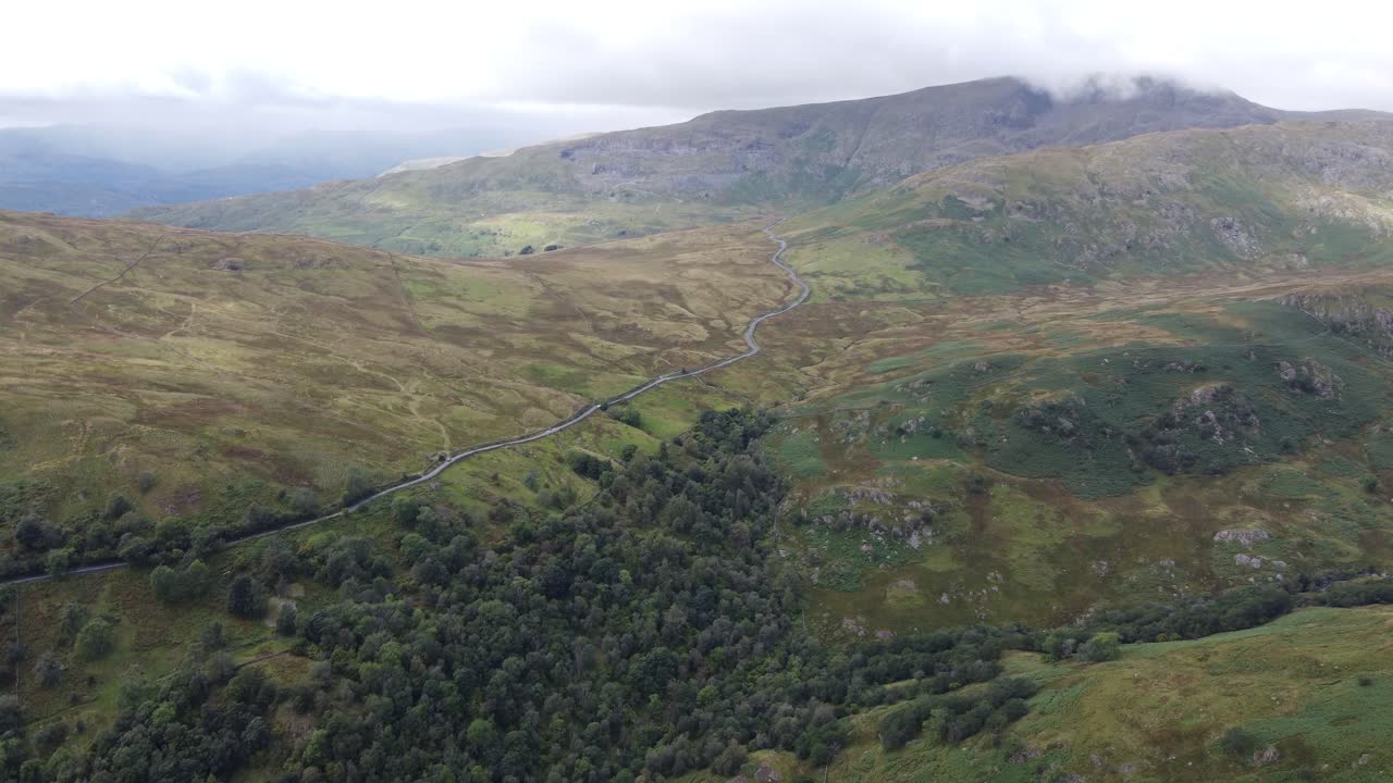 carretera kirkstone pass distrito de los lagos cumbria reino unido imágenes aéreas