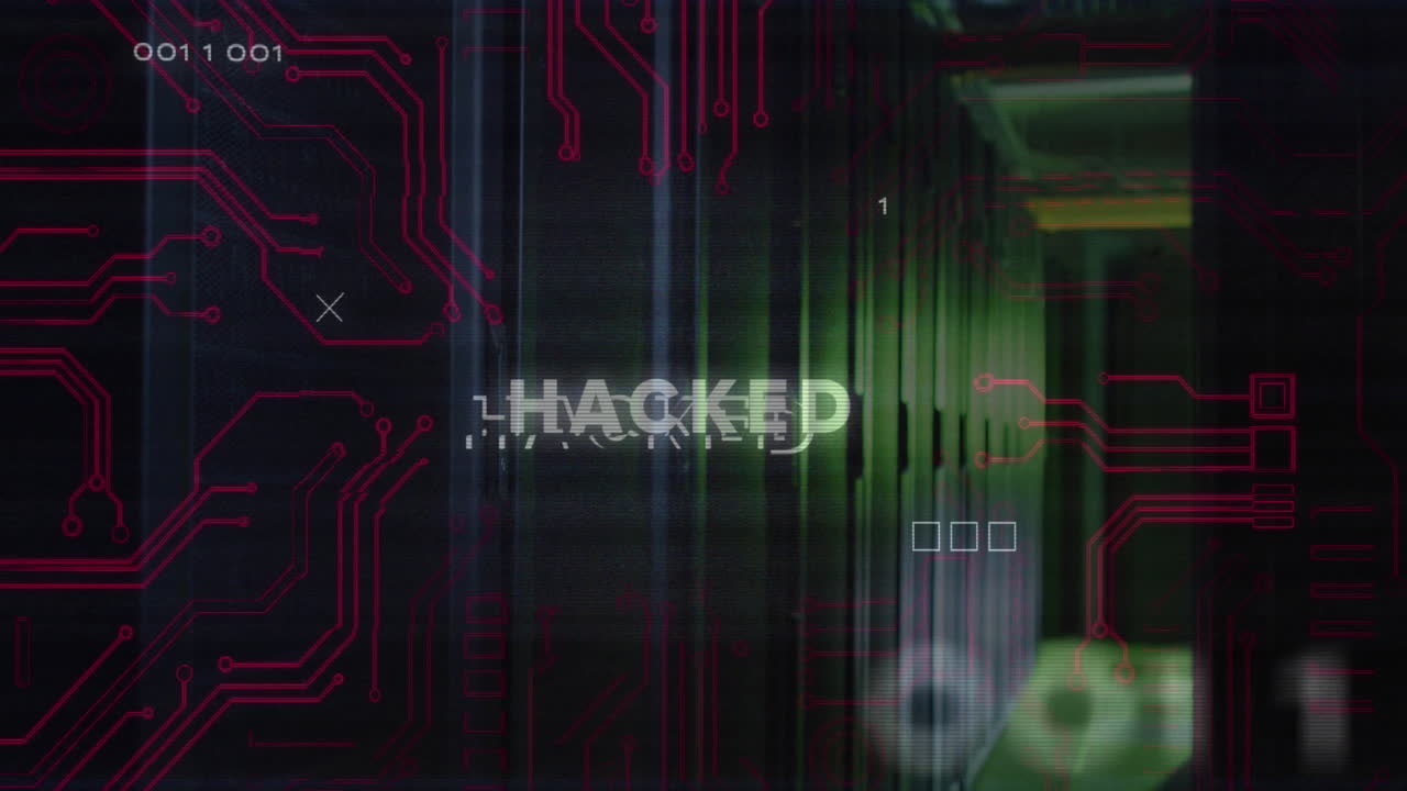 animación de texto hackeado sobre procesamiento de datos y sala de servidores