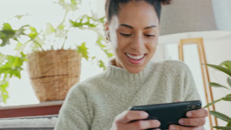 Smartphone,-gaming-and-gamer-black-woman-excited