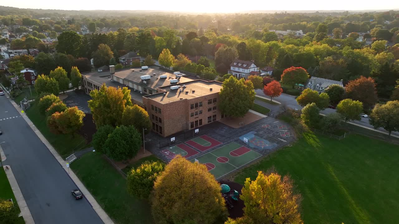 pequeña ciudad en estados unidos