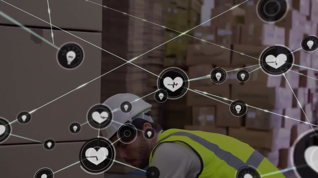 animación de una red de conexiones con iconos sobre un trabajador caucásico en un almacén