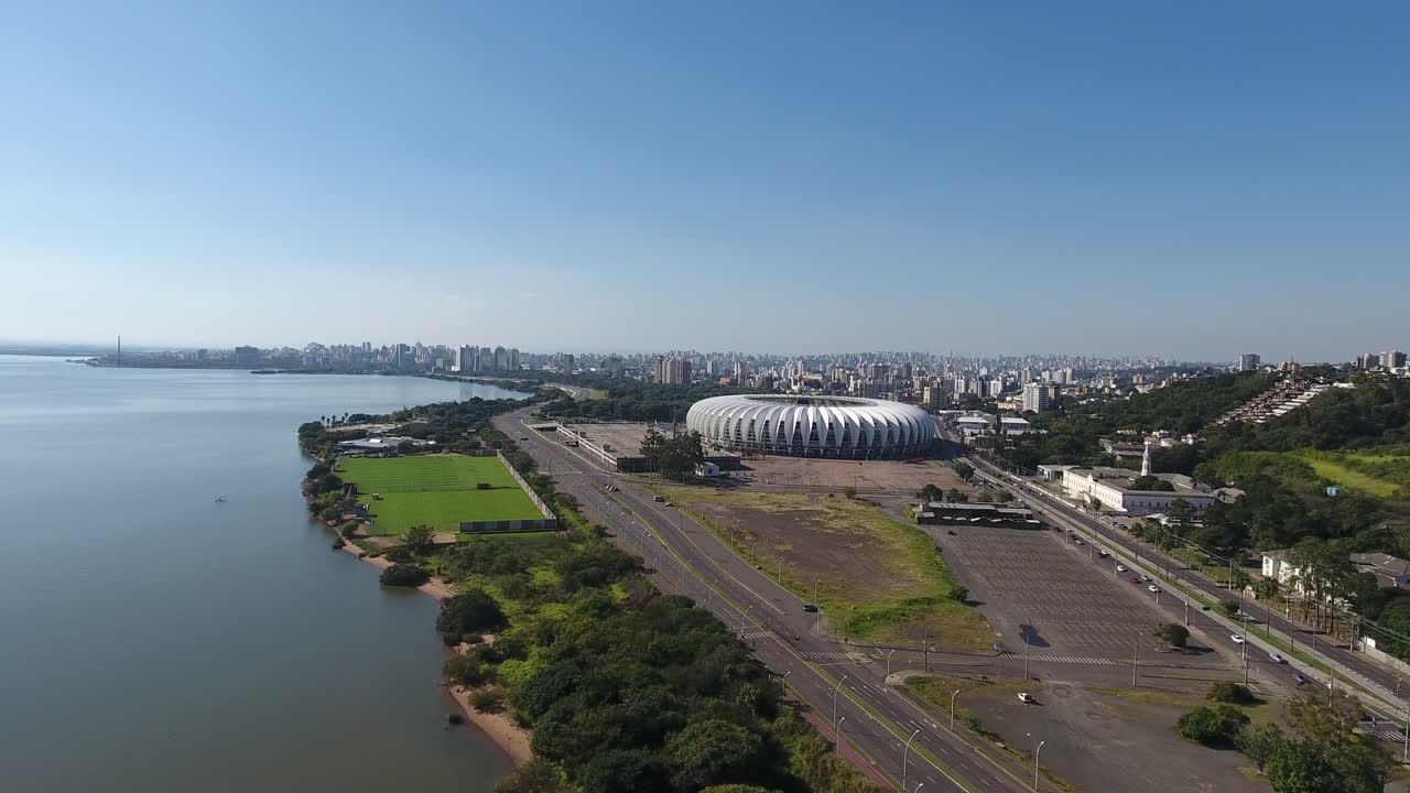 Stadio di calcio Internacional a Porto Alegre, scena aerea in 4K