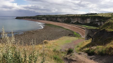 Beautiful-nature-landscape-of-Blast-Beach-on-the-Durham-coast,-England