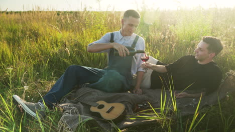 couple in a romantic picnic