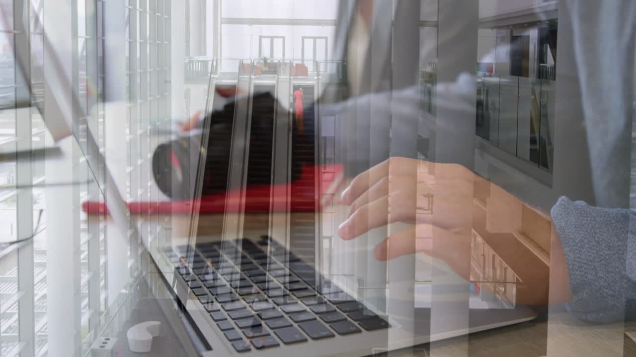 태블릿을 사용하는 사업가에 대한 금융 데이터 처리 애니메이션