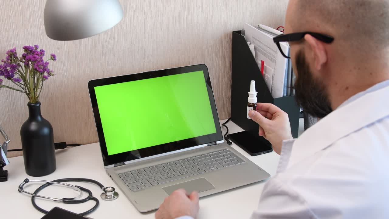 telemedicina. llamada de video con el médico