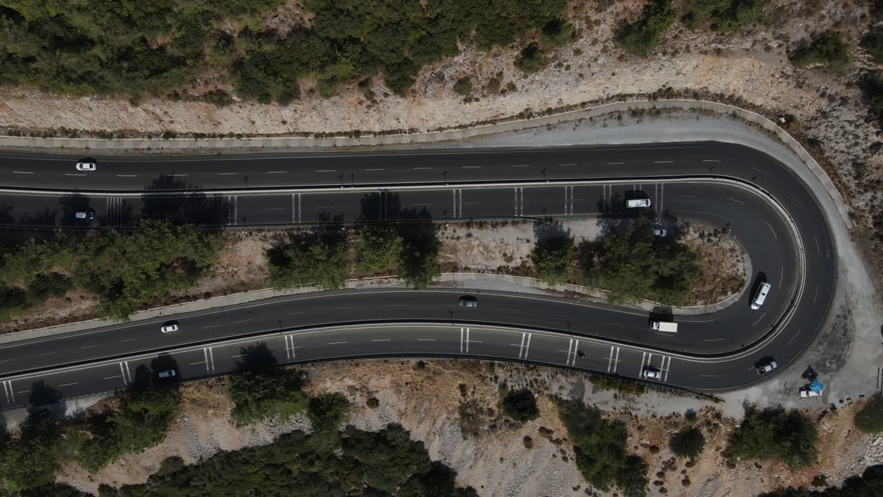 curva aguda de ángulo ancho