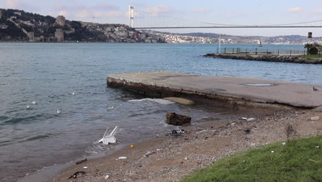 Fatih-Sultan-Mehmet-Bridge-Over-Bosphorus-Strait-From-Picnic-Ground-Near-Kucuksu-Palace-In-Istanbul,-Turkey