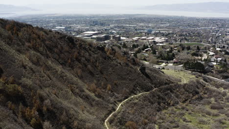 Hiking-Trails-in-Utah-Mountains---Midday-Aerial-TIlt-up-View