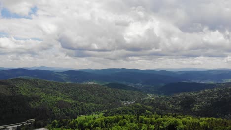 Idyllic-landscape-of-Beskid-Sadecki-mountain-range-on-sunny-summer-day,-Poland