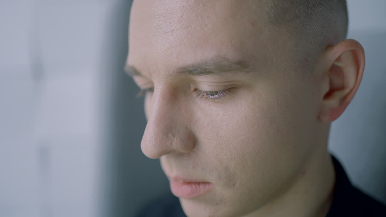 남자 의 클로즈업 초상화