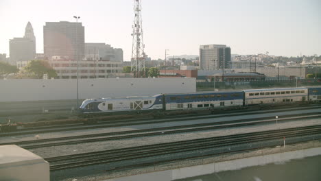 amtrak pacific surfliner train in an urban setting