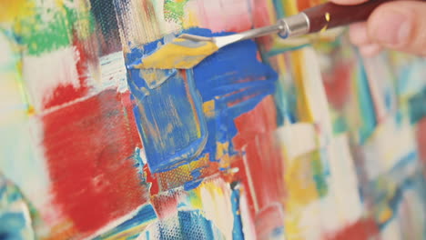 detail of a spatula painting on an impressionist canvas