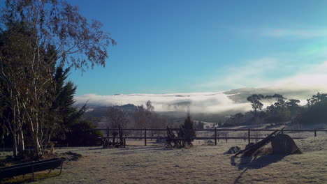 Australia-Foggy-Outback-backyard-Timelapse-by-Taylor-Brant-Film