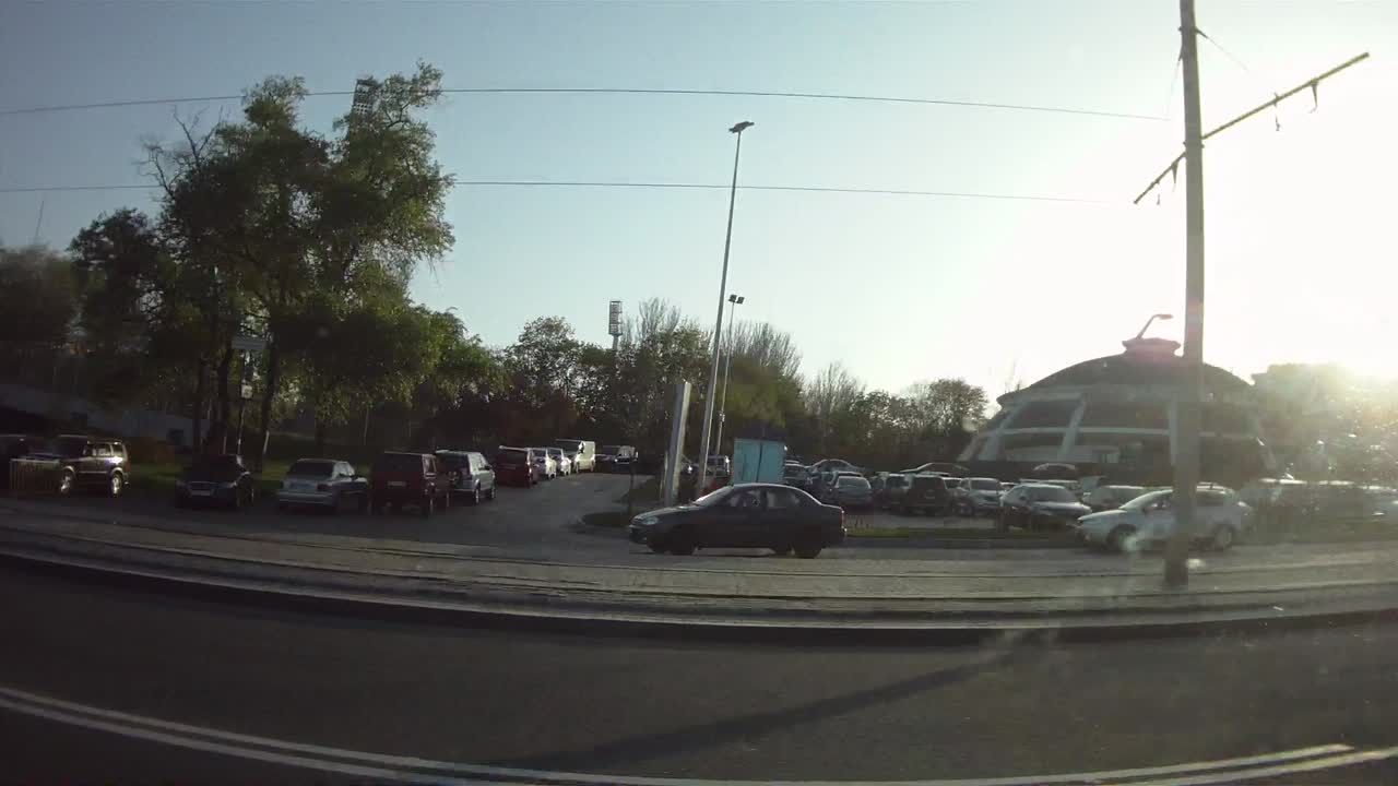 Le strade e l'auto della città