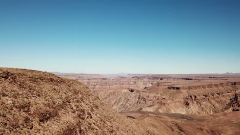 Fish-River-Canyon-In-Namibia,-Afrika-Luftdrohnenaufnahme