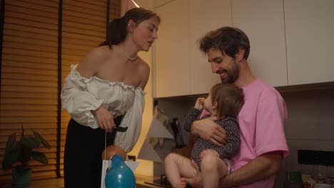 feliz cumpleaños al pequeño.
