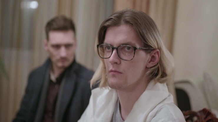 Uomini in discussione