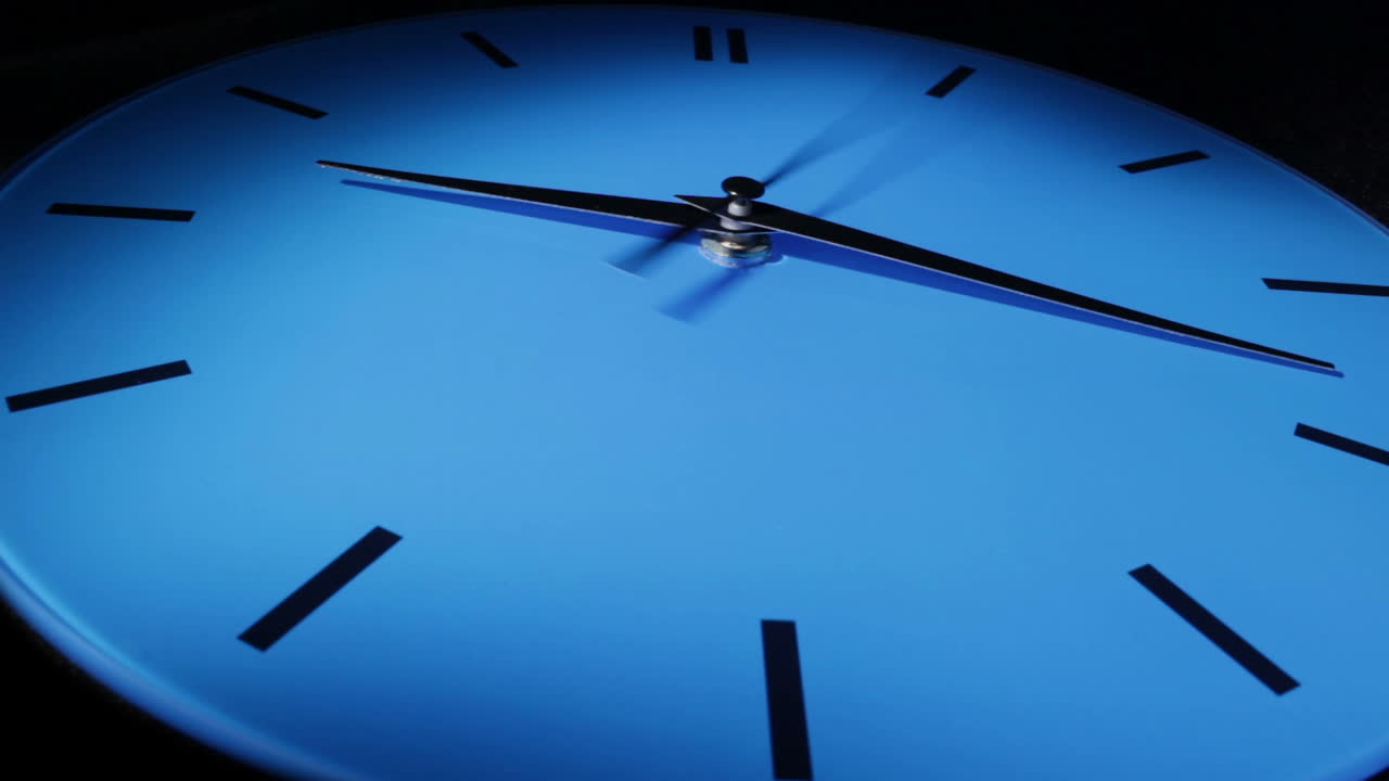 Blue clock Time lapse