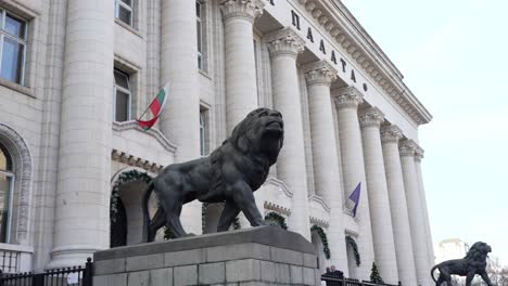 Low-angle-shot-of-entrance-of-Palace-of-Justice-in-Sofia,-Bulgaria-at-daytime