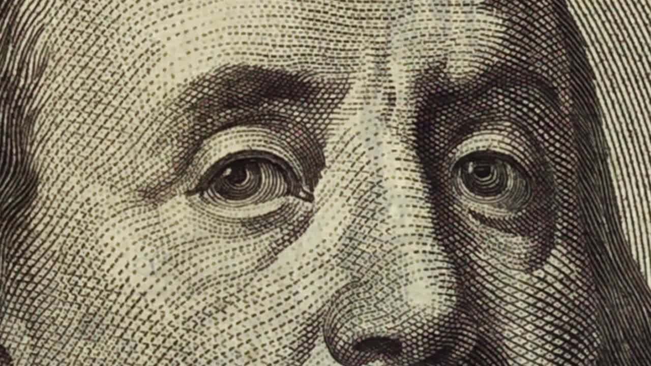 Macro 100 dollar animation