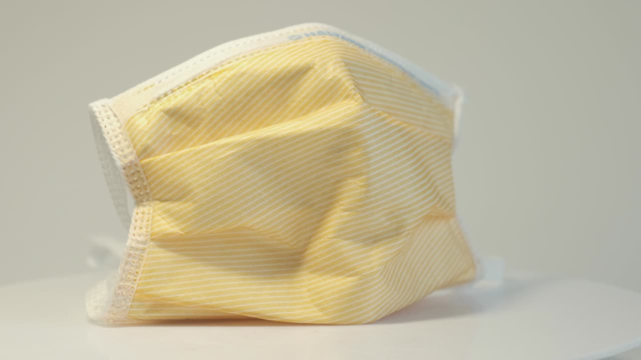 코로나19 코로나 바이러스에 감염되는 것을 방지하기 위한 ffp3 카테고리 의료 얼굴 마스크