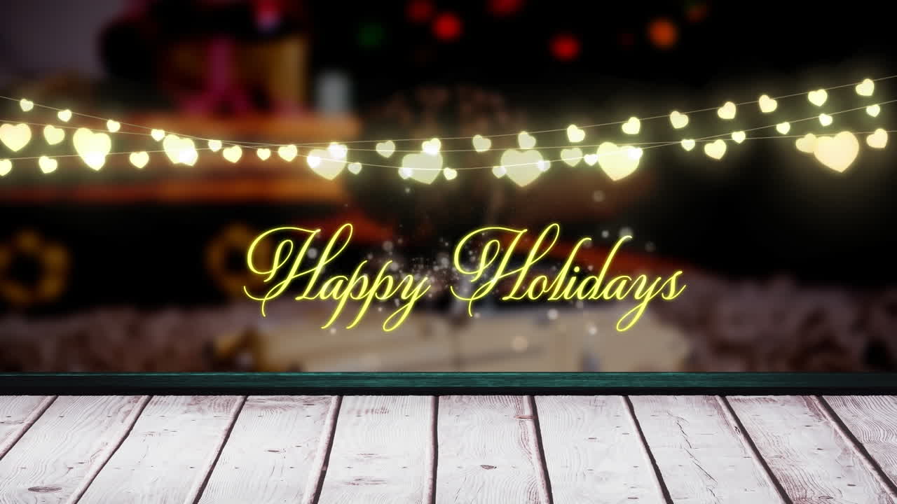 행복한 휴일 텍스트의 애니메이션과 장식 된 집에 대한 목판 위에 매달린 요정 불빛