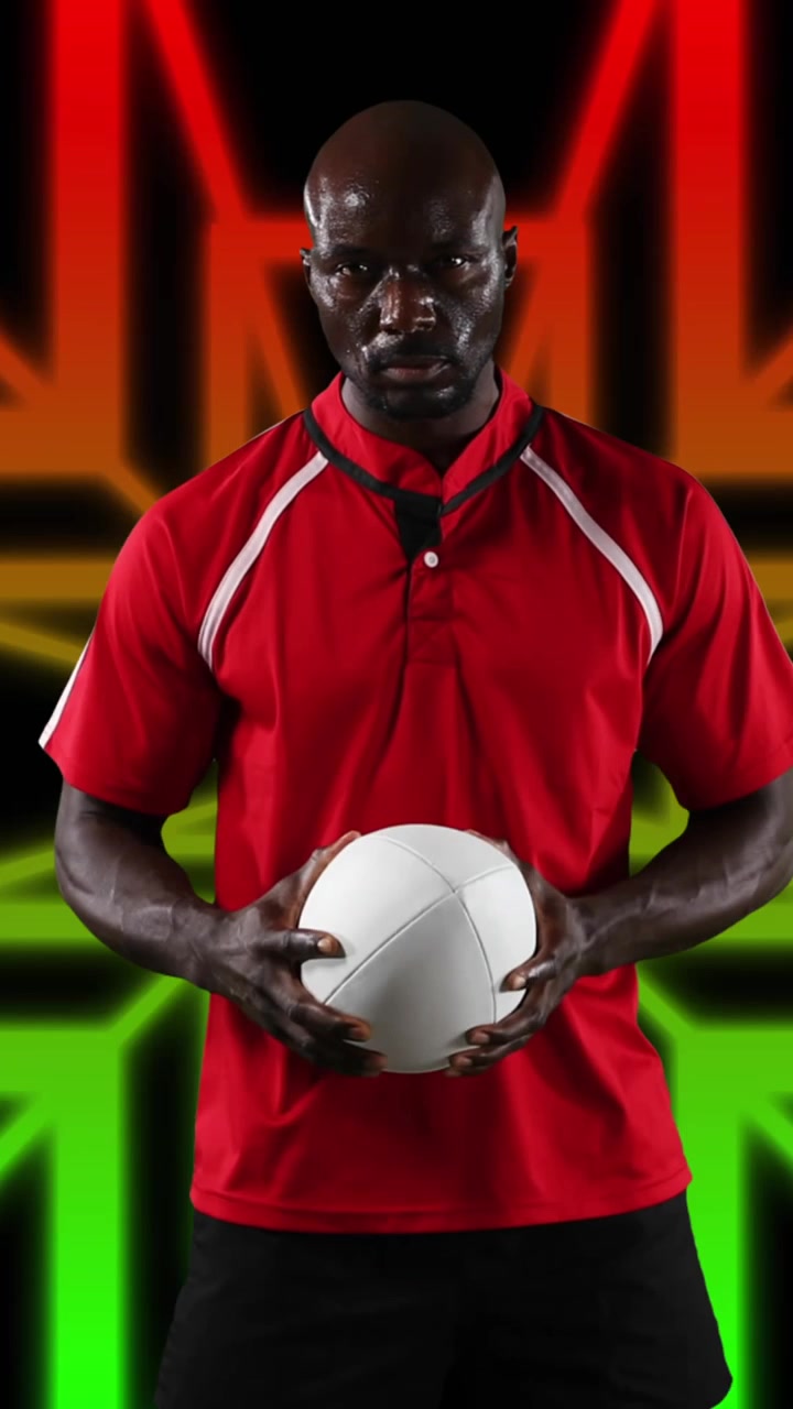 Animatie van een Afro-Amerikaanse mannelijke American footballspeler met bal boven vormen