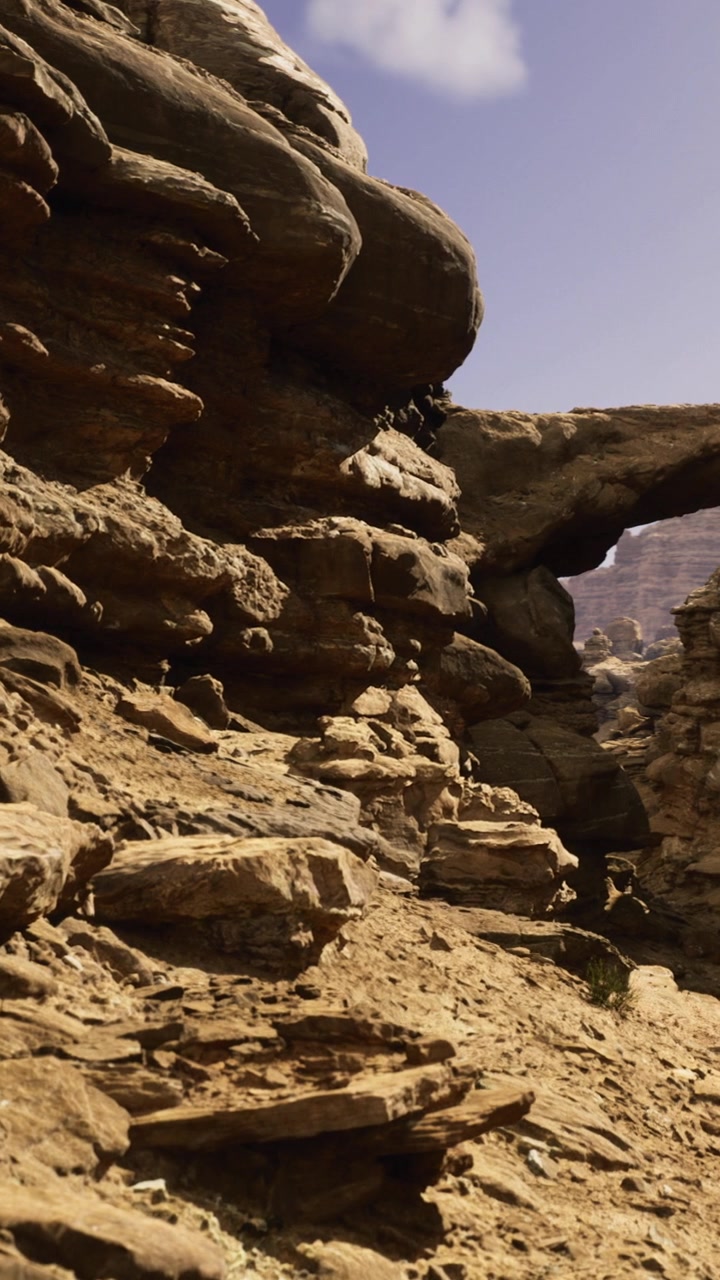 Esplorando le maestose formazioni rocciose in uno splendido paesaggio desertico.