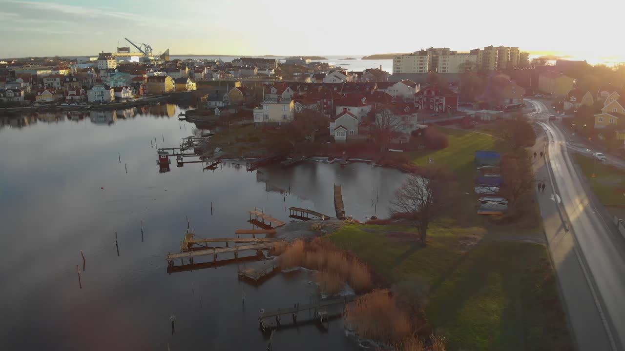 karlskrona, sweden-1의 스웨덴 낙원 섬 살토에 있는 그림 같은 주택의 조감도