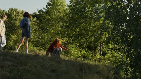 friends enjoying nature